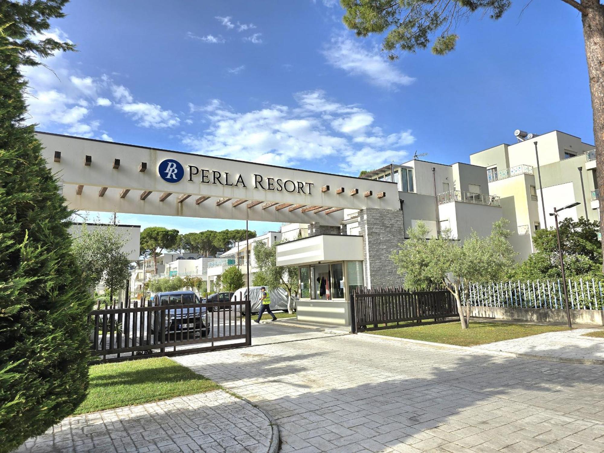 Modern Villas At Perla Resort Durres Exterior photo
