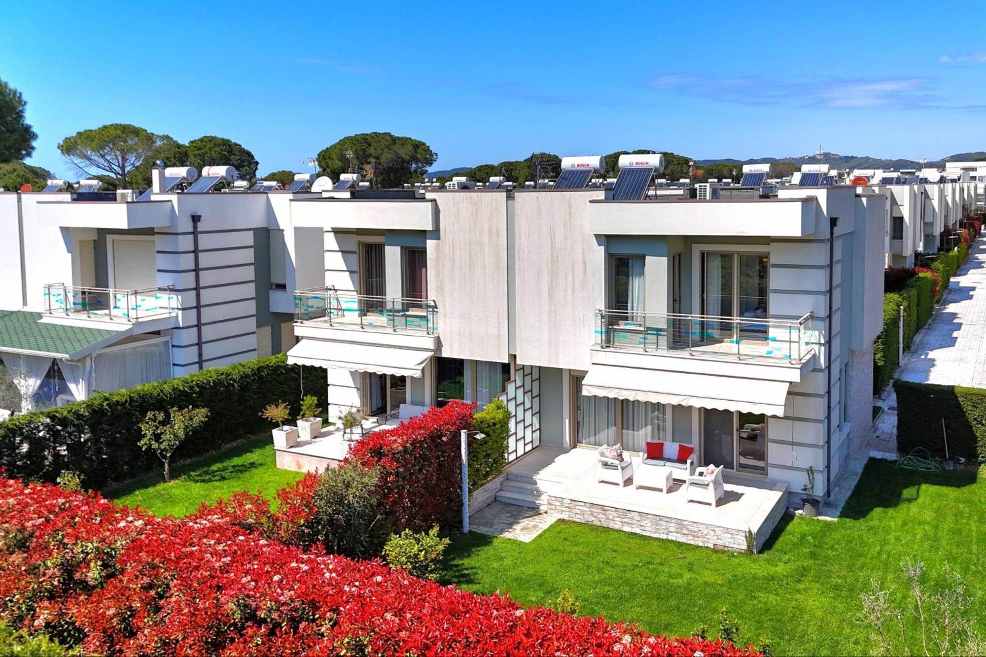 Modern Villas At Perla Resort Durres Exterior photo